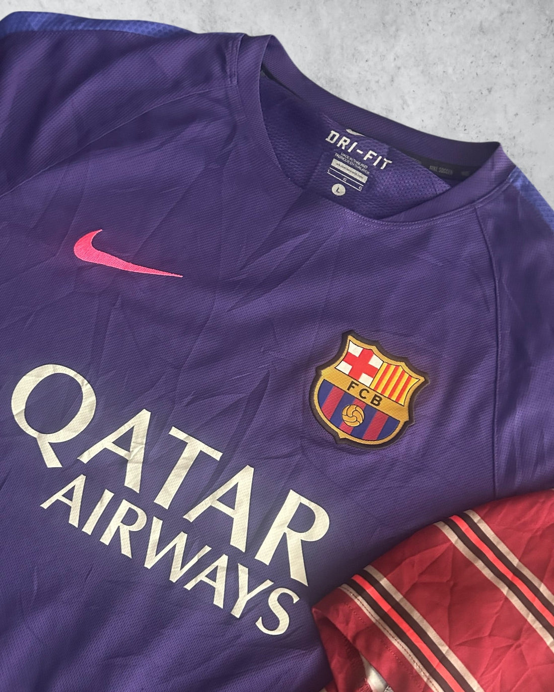 Vintage Wholesale Nederland: De Beste Leveranciers Vergeleken 2026