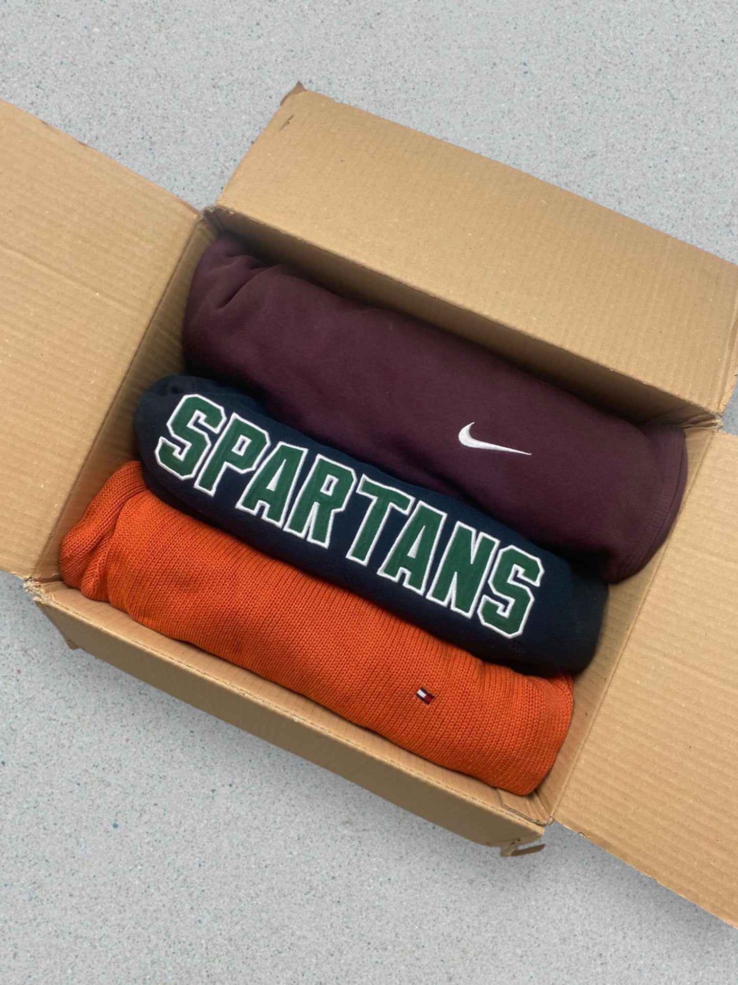 Premium Vinted Sweaters Box – 5 Stuks